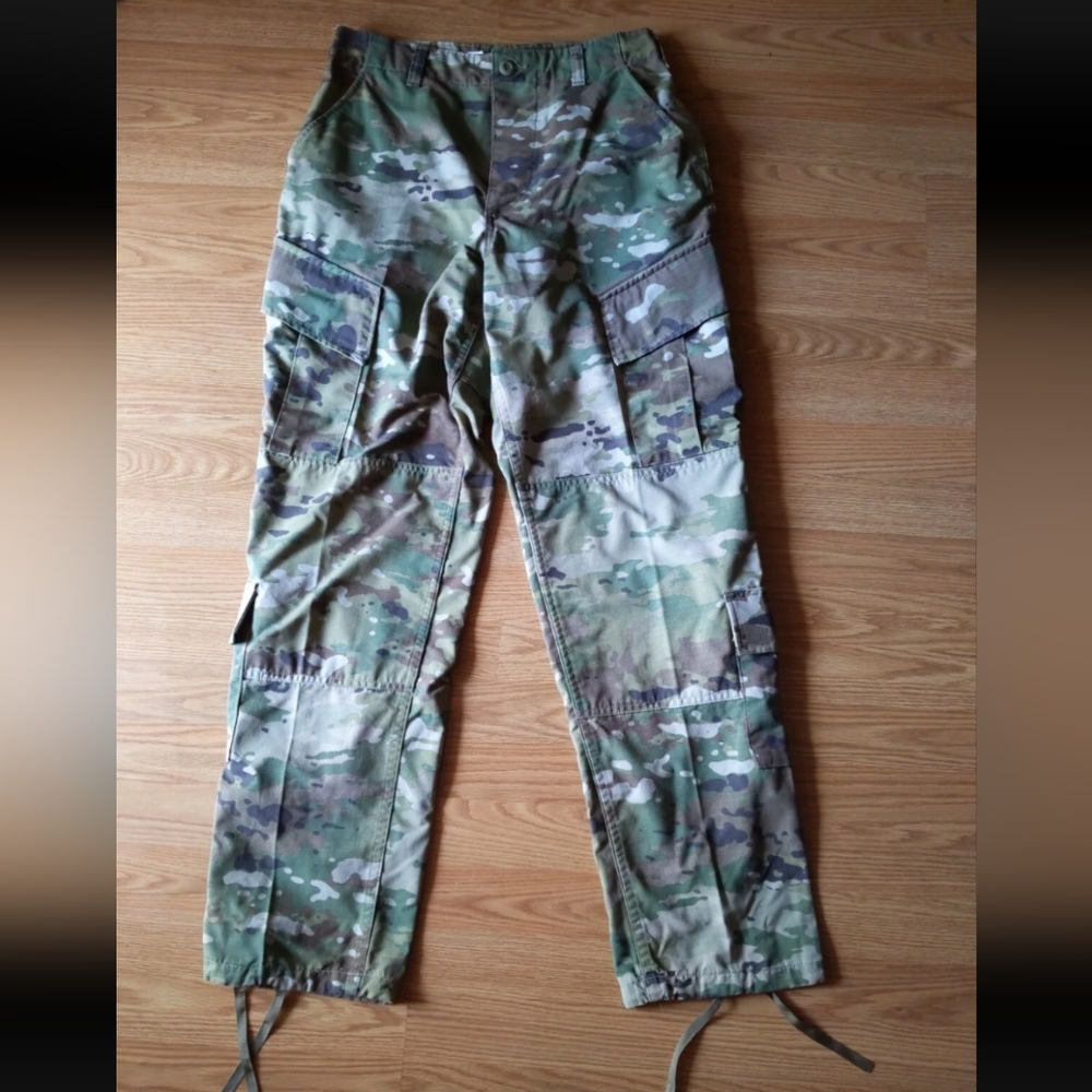 USGI Unisex OCP MulticamCamouflage Army CombatPants Trousers Sz Small Regular